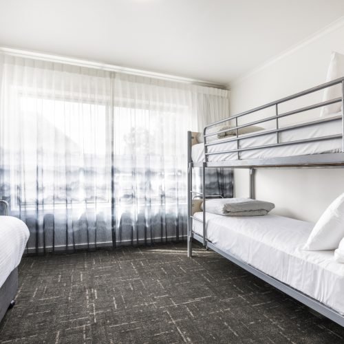 Wilsons Prom Motel | 2 BR APT second bedroom with Single and bunk