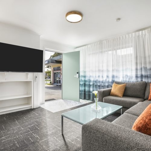 Wilsons Prom Motel | 2 BR lounge area